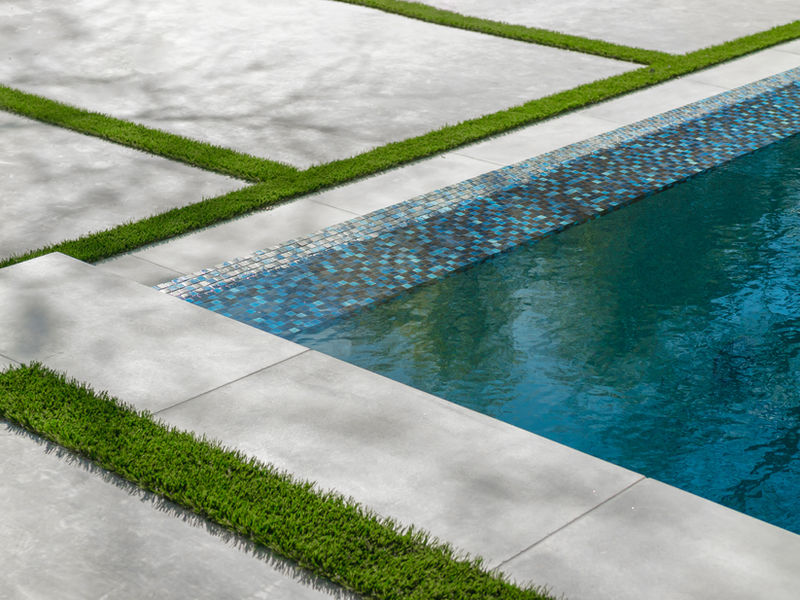 Custom swimming pool design