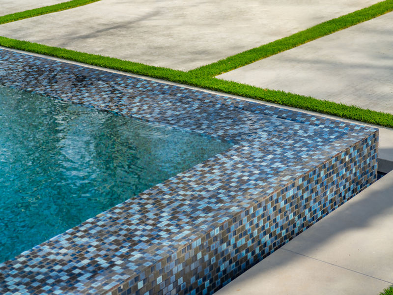 Lap & Fitness Pools