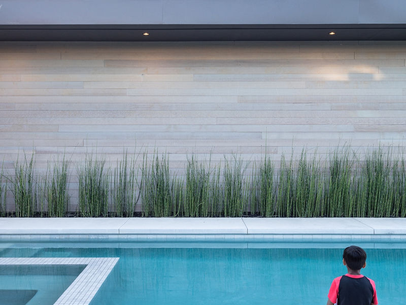Transform Your Backyard with a Swimming Pool