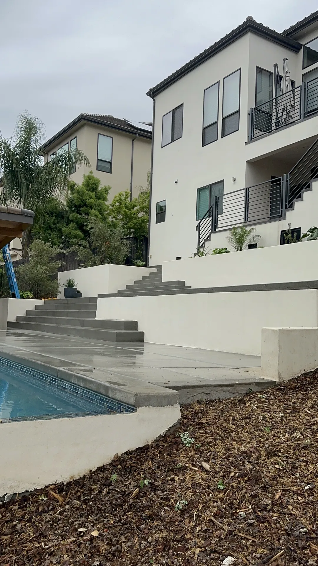 Retaining Walls & Terracing