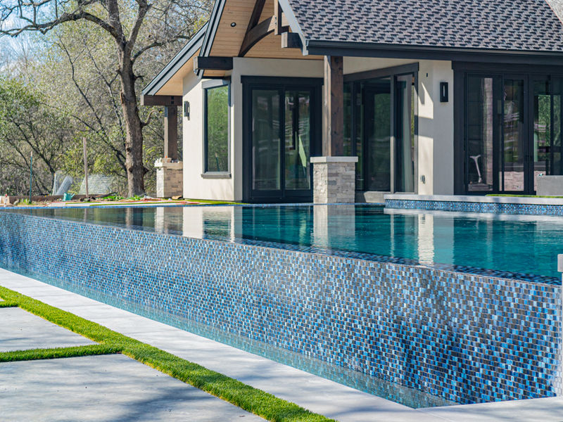 Resort-Style Pools